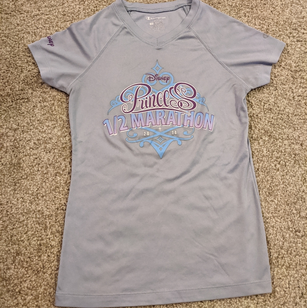 Run Disney Princess 1/2 Marathon Shirt XS
